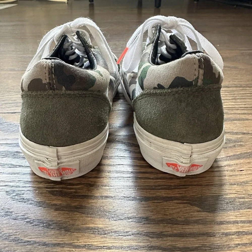 Vans Olive Camo Old Skool Skate Suede Shoes Low Top Kids Size 2 US